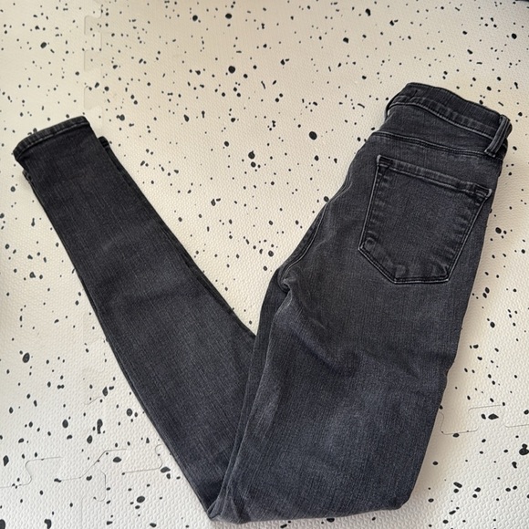 J Brand Maria skinny jean in color Vanity - Picture 2 of 5